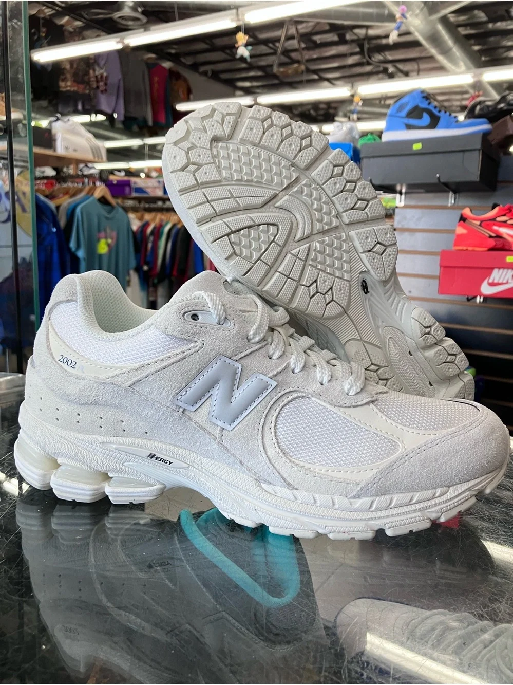 New Balance 2002R White Grey Size 8.5